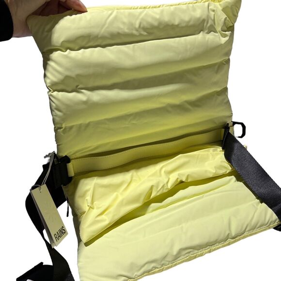 RAINS Bag Mens Yellow Waterproof Puffer Crossbody Gorpcore Bright Sporty Spring - Picture 5 of 11